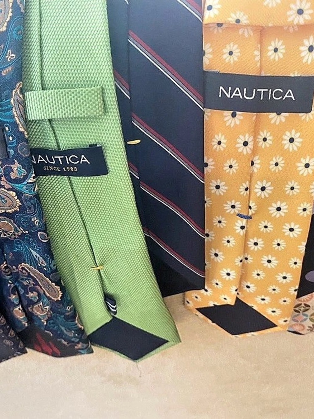 12 Assorted ties from brioni, Ermenegildo Zegna, nautica, brooks brothers, etc.
